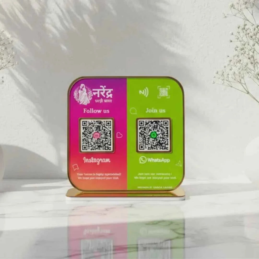 2 QR Standee Platforms Colors