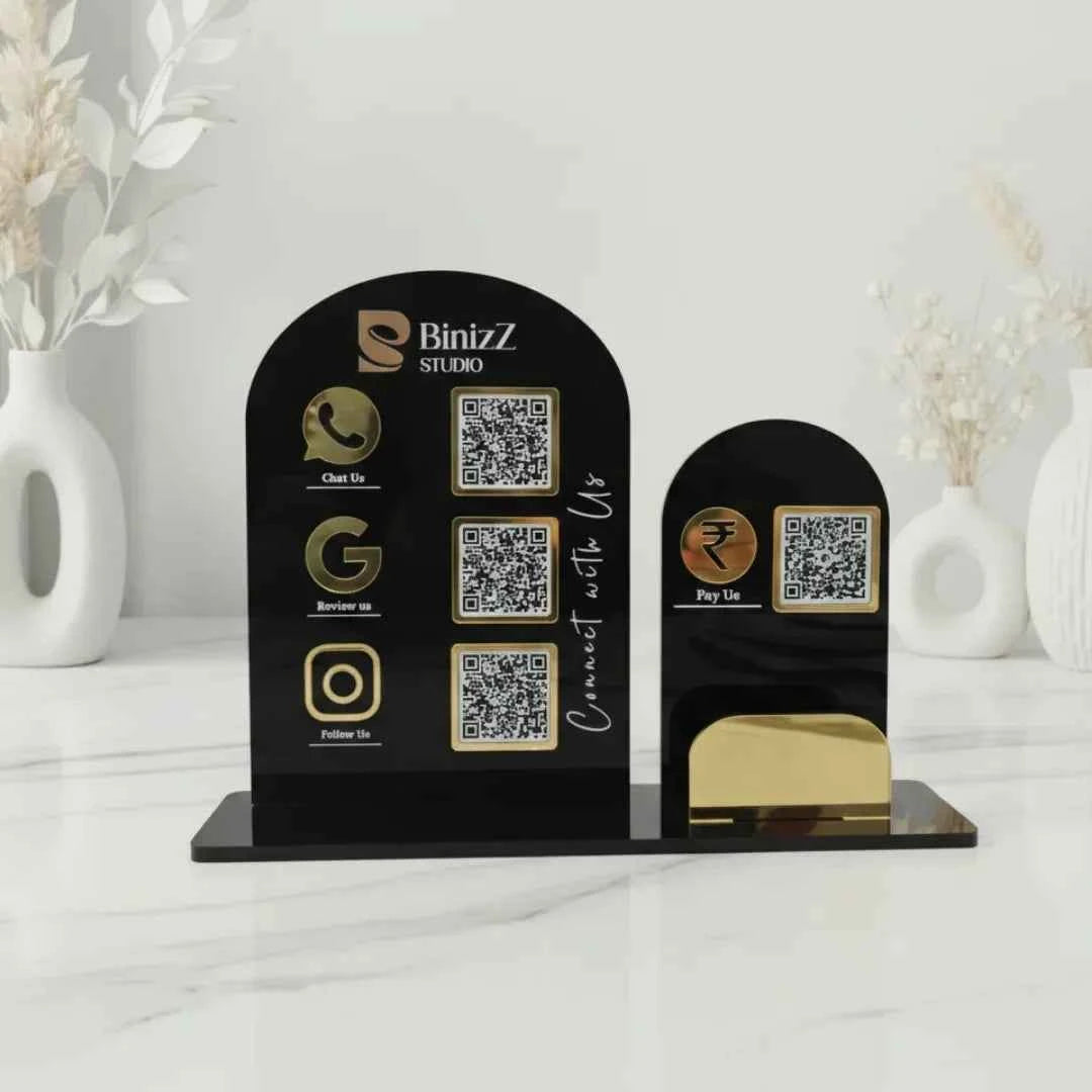 4 QR Black Premium  Standee