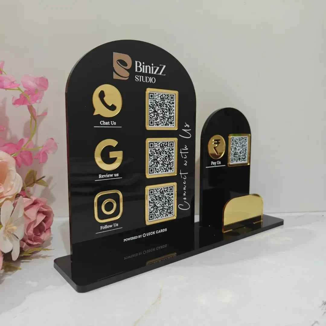 4 QR Black Premium  Standee