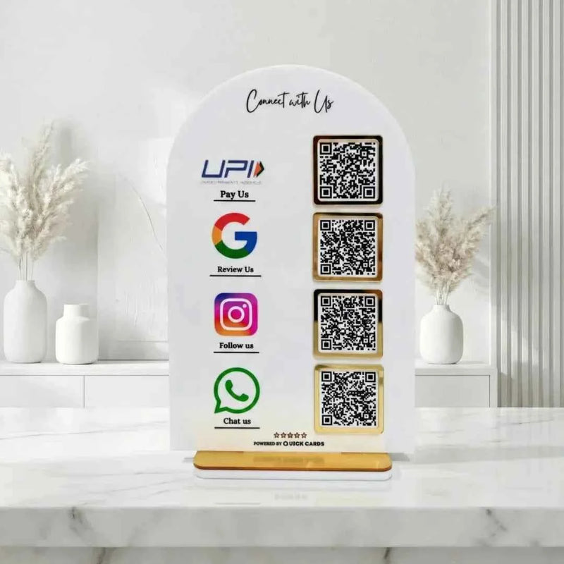 4 QR semi round Standee