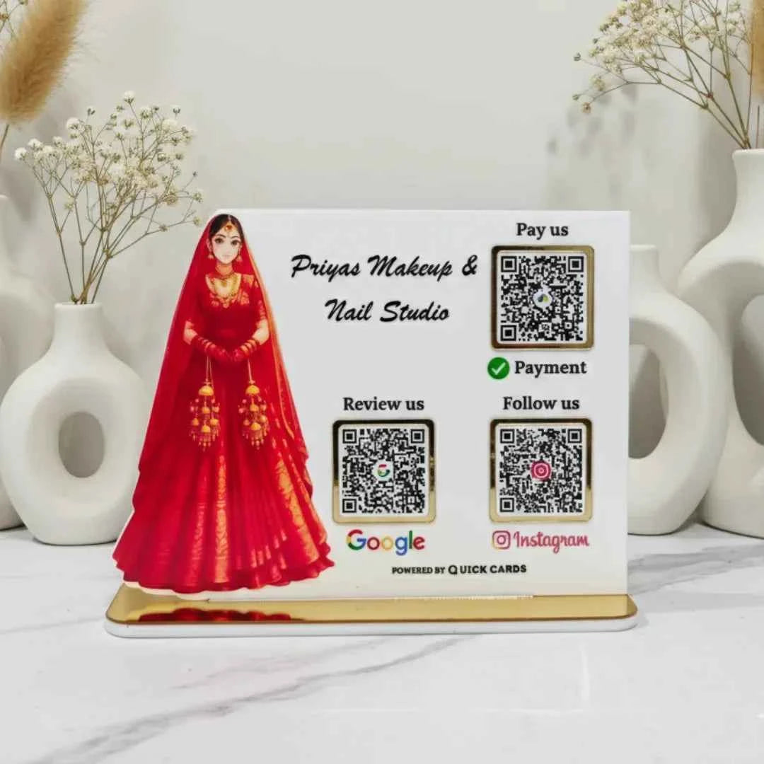 Makeup Studio 3 QR Standee